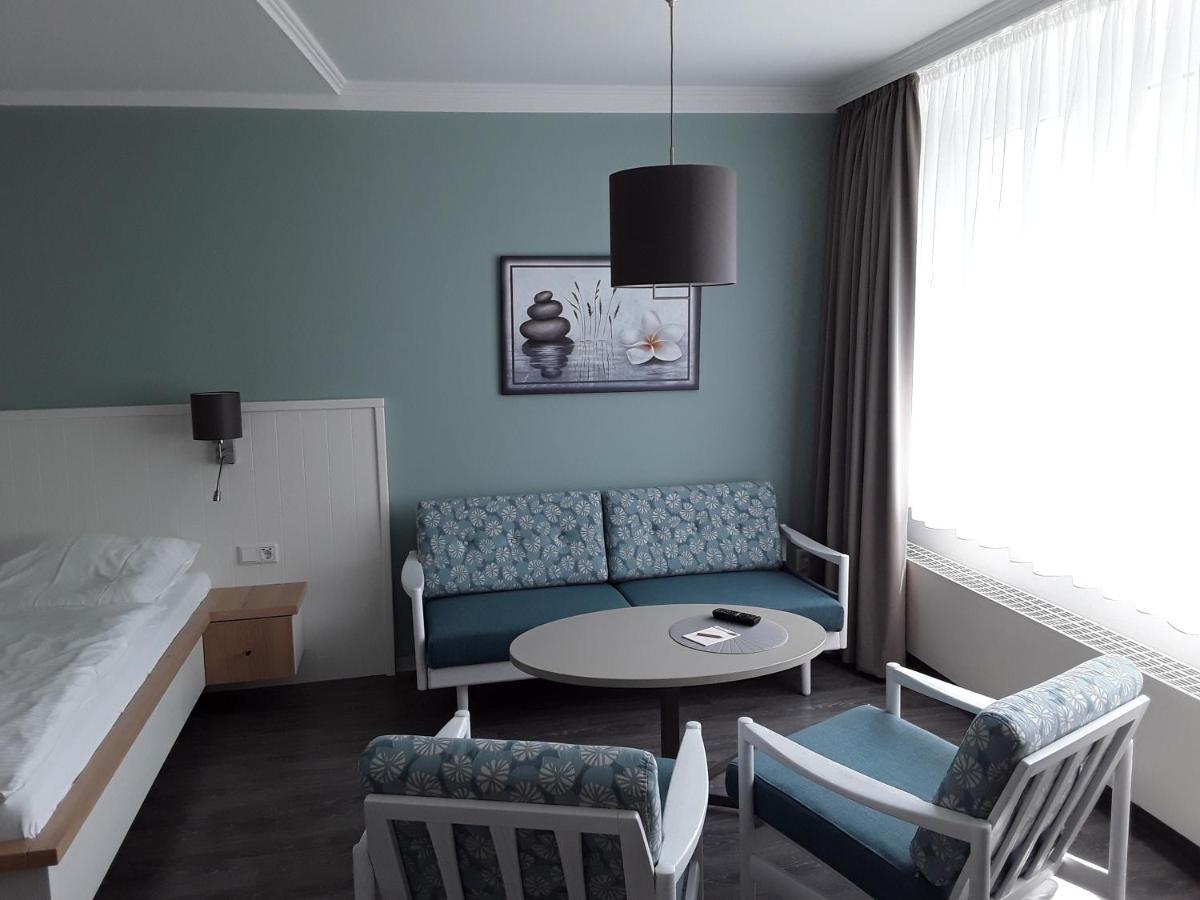 Mingers Hotel Нойгарлінгерзіль Екстер'єр фото